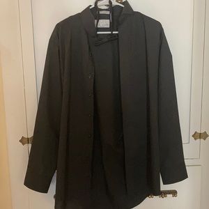 Neil Allyn black shirt